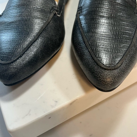 NWOB Trotters Ember Pointy Toe Chic Slip On Loafer Sz 11N Charcoal Gray summer - Picture 7 of 13